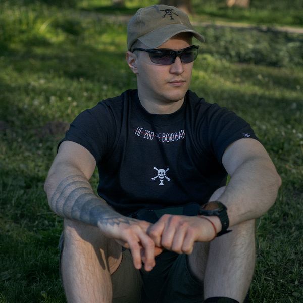 Футболка &ldquo;I&rsquo;M JUST A FREAK / НЕ 200 &mdash; НЕ ВОЕВАЛ&rdquo; | Черный t_short_freak-ne200_bk фото