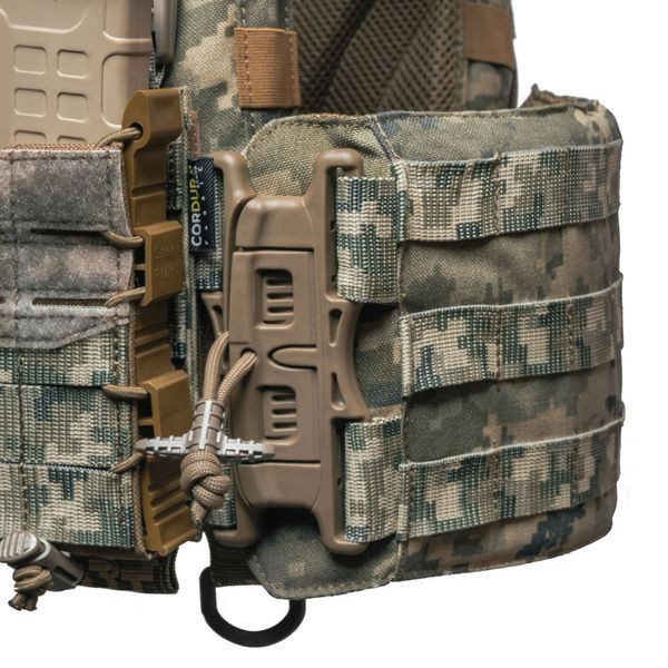 Бронежилет 6 класу Ghost Gen4 V4+ з балістичним захистом 2 класу, системою швидкого скидання + 9 підсумків | Піксель bronezhylet_ghost_gen4_v4_2kl_2.4M+9pd_pxl фото